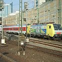 DSCF7701  E 180 avec un train pour Wien en gare de Düsseldorf