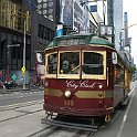 DSC03252  Tram Class W sur Latrobe Street à l'arrêt Central.