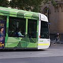DSC03288  Un Citadis, class C. Ainsi Melbourne a des trams des trois grands constructeurs actuels: Siemens, Bombardier et Alstom.