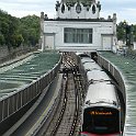 Interrail23 034  Nouvelle rame de Métro sur la ligne M4 à Hietzing