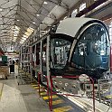 Outre la production des motrice TGV M, l'usine de Belfort offre aussi des solutions de rénovations à mi-vie, ici pour les tramways de Lyon