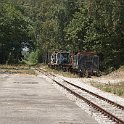 DSC17808  On voit bien la ligne qui a été rénovée... mais quand j'ai pris cette photo en 2015, il n'y circulait plus de trains depuis 5 ans