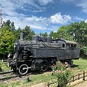 Interrail23 190  Une locomotive exposée à Csopak