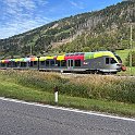 La ligne est coexploitée par les trains du Sud tirol Trentino et les ÖBB