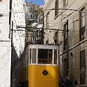 Lisbonne080  Funicular da Lavra à la station inférieure