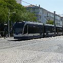 P1020770  Cette rame sera bientôt à son terminus de Cacilhas d'où l'on peut embarquer sur les bâteau Transtejo
