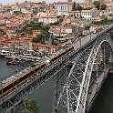 IMG 1734  Le célèbre Pont Luis I avec deux rames de métro