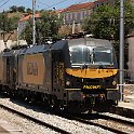 IMG 1641  Un train marchandise tirée par une UM de 4700 (Siemens Eurosprinter) passe à Coimbra B