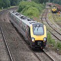 DSC21697  Hinksey Yard au Sud d'Oxford avec une rame class 220 et une class 66 en approche sur les voies fret.