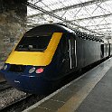 Ecosse173  Une autre locomotive identique complète la rame à l'autre extrémité.  Le train n'est pas en service, il a donc feux rouges aux deux extrémités comme c'est d'usage en Grande-Bretagne