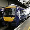 Ecosse273  Une rame Class 170 à trois éléments en gare d'Inverness