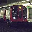 DSC21767  Une rame S7 Stock sur la District Line à Blackfriars