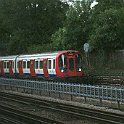 DSC21898  Une rame S8-Stock sur la Metropolitan Line.