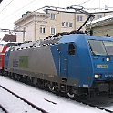 DSCF0354  BLS Cargo, 185 527-9 avec rame deux étages de la DB sur la S1. Fribourg