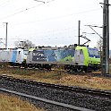 IMG 0117  Re 485 010 en UM avec une 186 Railpool près de Mattstetten