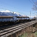 DSC26018  Wagons pour le transport d'autombiles stationnées à Hohtenn