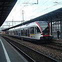 RABe 520 016-7 des CFF à Aarau. Ces GTW sont plus étroits et ont un plancher plus bas que les véhicules similaires de Thurbo et BLS (ex-RM).