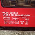 Le cartouche du 284. On note que l'on a bien affaire à un véhicule CFF, toutefois il a gardé son 6 en 8ème position de la numérotation UIC et le 2 en 9ème position, ce qui correspond aux trains BLS ex-RM.