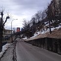 IMG 4326  Leysin, ascenseur incliné entre le niveau de la gare de Feydey et un hôtel transformé en école hôtelière