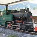 DSC09777  Locomotive-monument à Kandersteg: Cette locomotive sur voie de 60cm a été utilisée pour la construction de la ligne