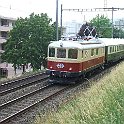 845010472  Re 4/4 I TEE avec train Prestige-continental-express à Neuchâtel-Serrières
