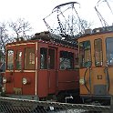 DSCF8833  Tram Birseckbahn et inconnu à Kerzers
