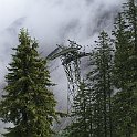 SONY DSC  Ce pylône appartient au téléphérique de Handegg au Räterischsbodensee qui est utilisé pour le transport de matériel, de même qu'en hiver lorsque la route du col du Grimsel est fermée