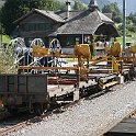 DSC22162  A Flendruz, wagons du service de la voie