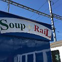 IMG 5079  Soup-y-RaiL, lieu de rencontre à Bulle dans une ancienne voiture