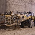 IMG 3194  Jumbo pour percer les trous dans lesquels est ensuite injecté l'explosif
