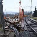 DSCF0207  Ligne CFF vers Lenzburg sur le pont provisoire. La ligne est maintenue en place par des profilés acires en L soudés.