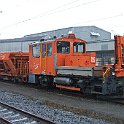 DSCF8025  Tracteur du service de la voie avec ballastière à Langenthal