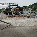DSC09597  Thun. Au bout des installations de transbordement de gravier sur les voies de l'ancienne gare de Scherzligen se trouve les restes fixés de l'ancienne plaque tournante et différentes voies qui rappellent le passé ferroviaire du lieu.