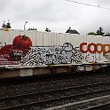 Wagon porte-container de VTG avec container de la Coop taggué