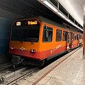 IMG 2206  S10 en gare de Zürich. On voit bien le pantographe décentré des rames de l'Uetliberg