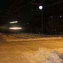 DSCF0210  RABe 527 331 dans la neige à Môtiers, tôt le matin.